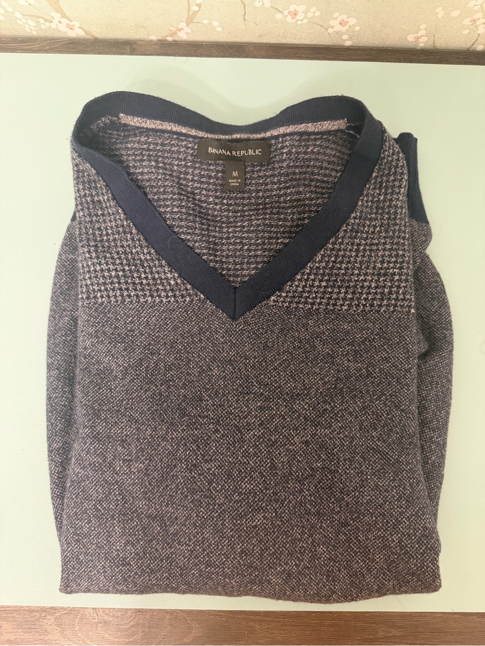 Banana Republic Heathered Navy V-Neck Sweater